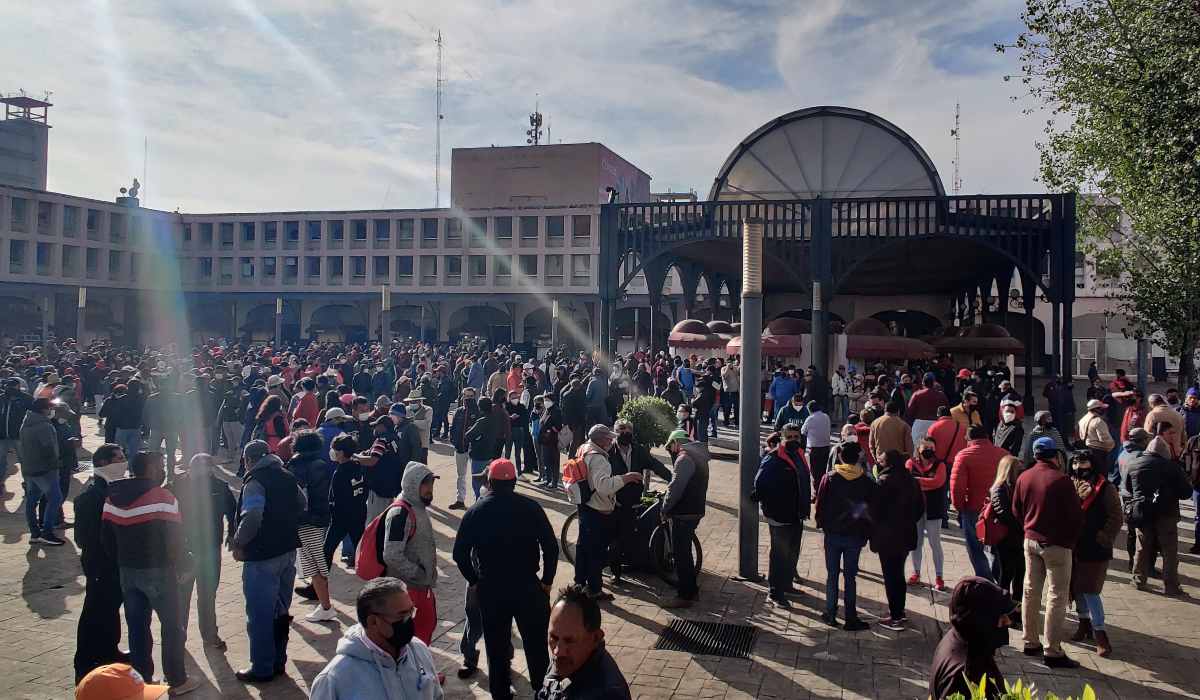 Continúan protestas y manifestaciones por falta de pagos en Toluca, ¡Toma tus precacuiones!