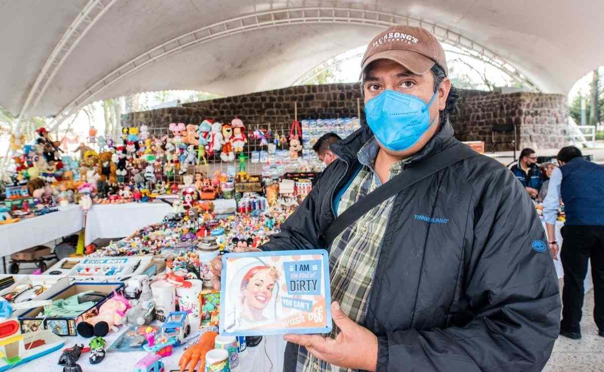 Se acaba de instalar un bazar para coleccionistas en la Alameda Central de Toluca