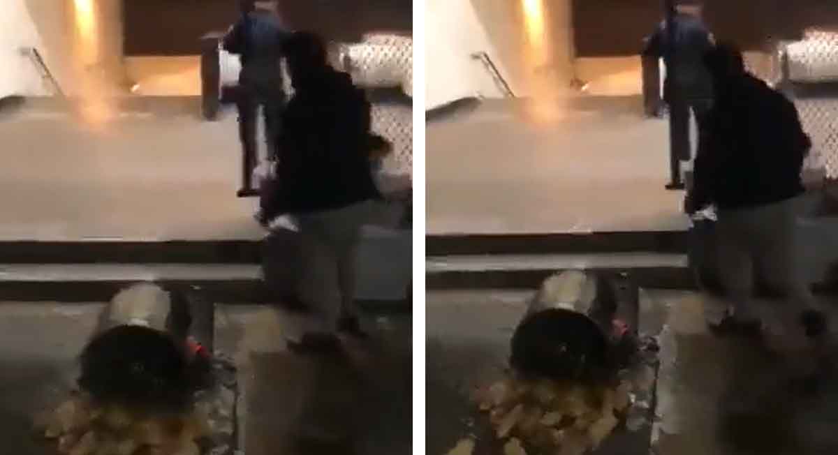 policía de la ciudad de méxico tira olla de tamales en metro sna joaquín