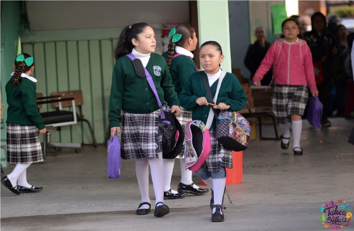 que dias de febrero de 2022 no habrá clases en la sep