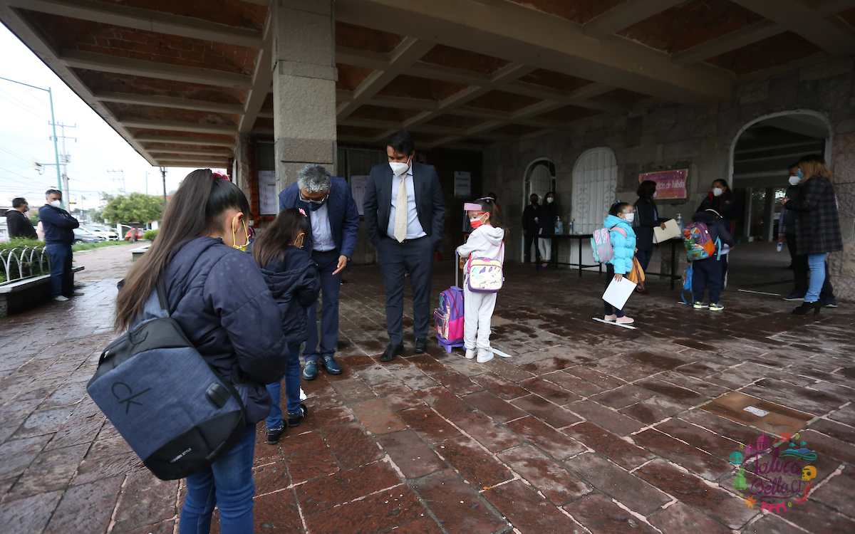 El EdoMéx retrocede a semáforo amarillo, ¿Qué pasa con las clases presenciales?