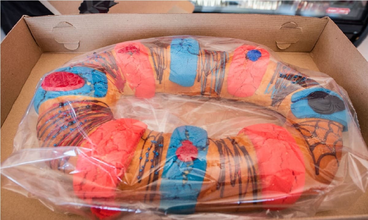 crean en toluca una rosca de reyes de spider man no way home