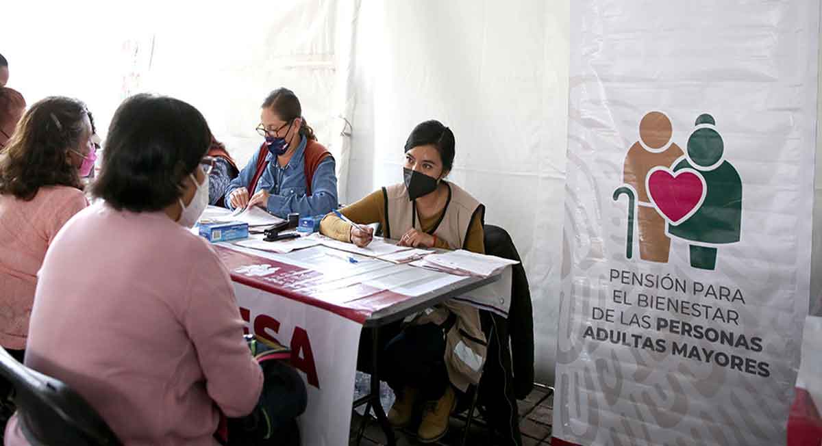 adultos mayores se afilian a la pensión bienestar 2022
