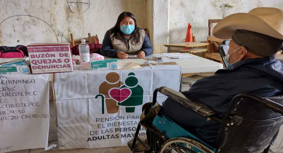 adulto mayor recibe pensión adultos mayores del gobierno federal