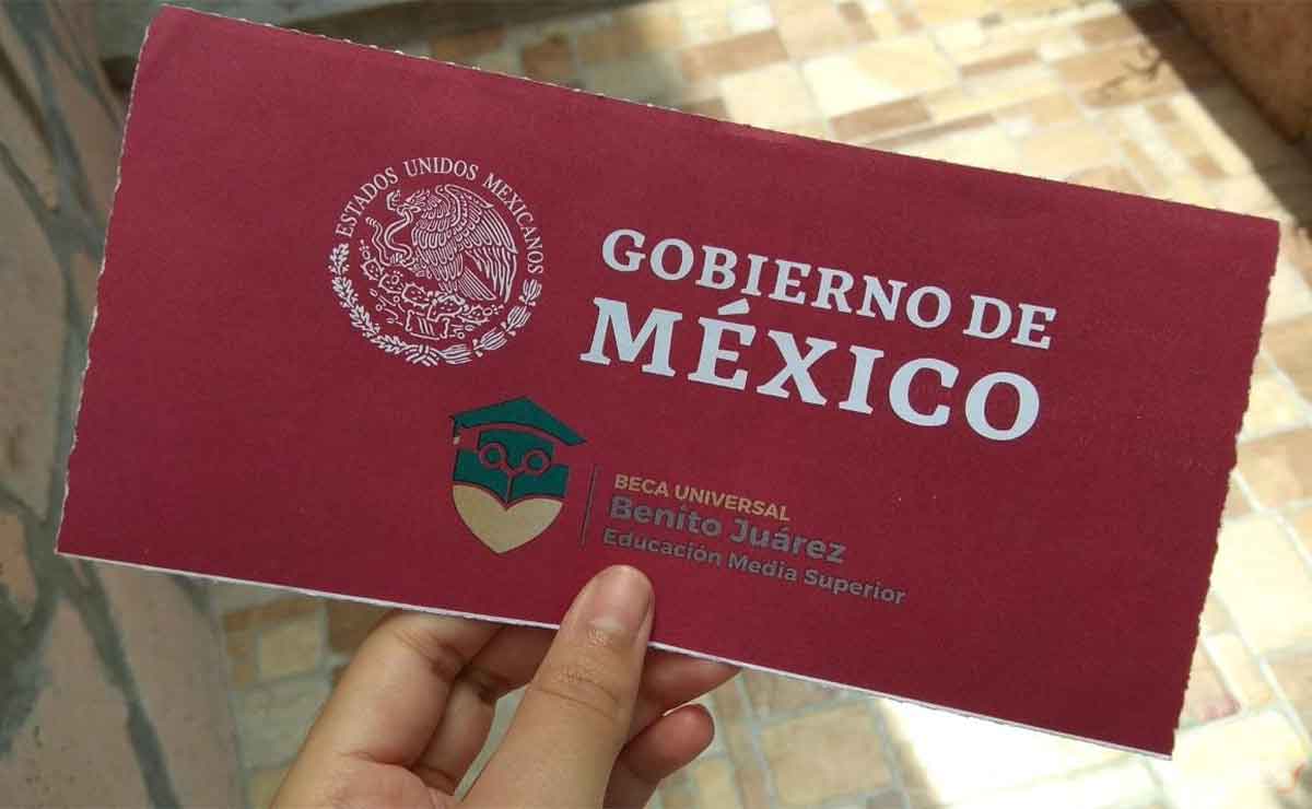 Sobre con el pago de las becas benito juárez 2022