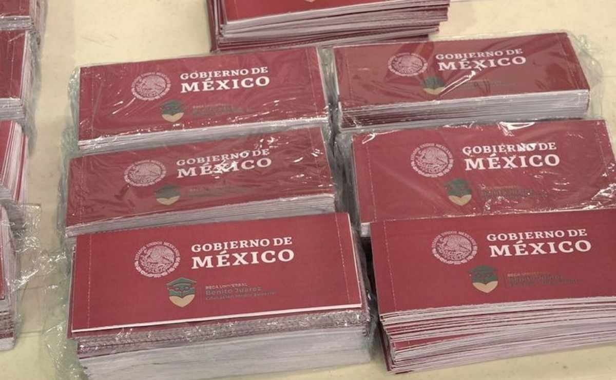 Esta es la fecha del pago adelantado de 9 mil 800 pesos de las Becas Benito Juárez 2022