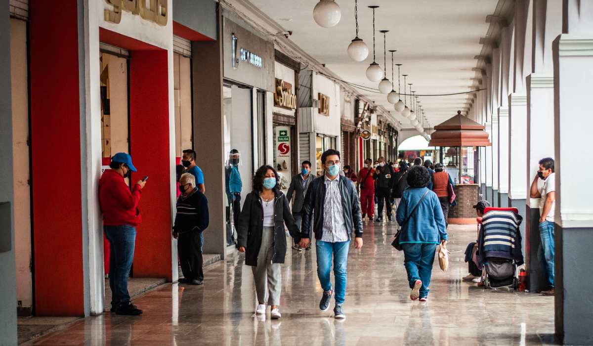 Noticias Toluca- Parejas se preparan para festejar el 14 de febrero 