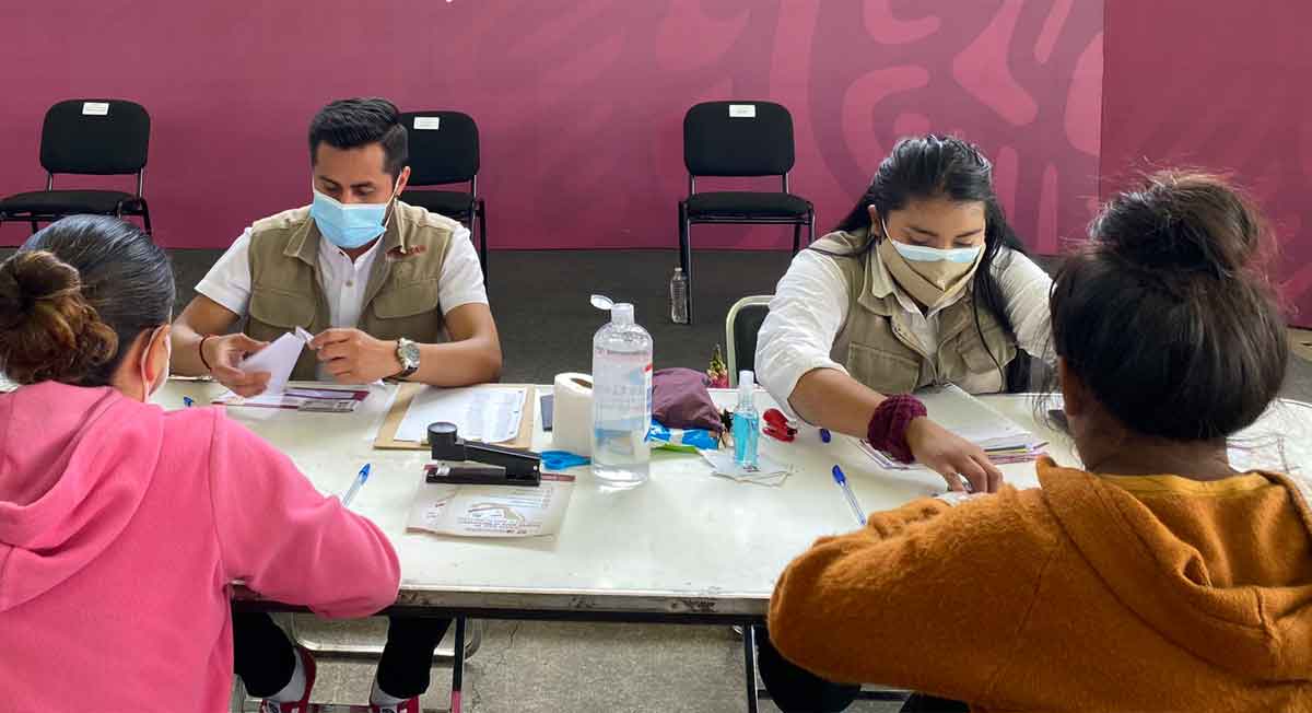 jóvenes se afilian a las becas amlo del programa jóvenes construyendo el futuro 2022