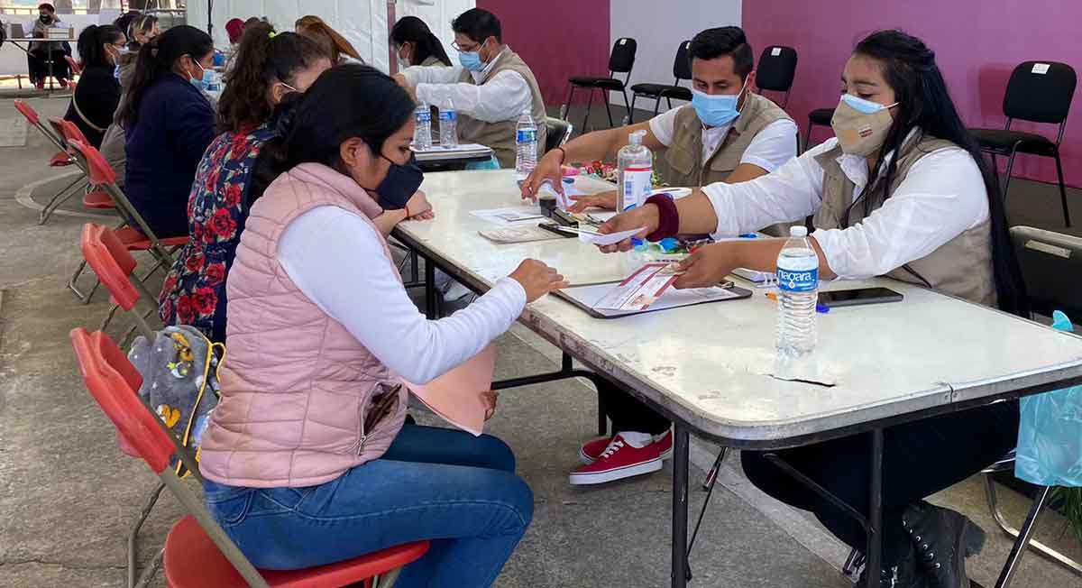 joven se afilia al programa jóvenes escribiendo el futuro 2022