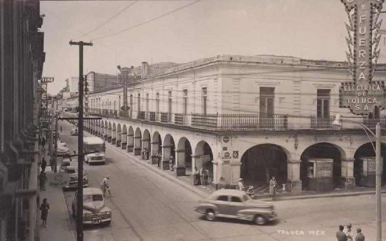 portales de Toluca en lo foto para festejar los 500 años de toluca