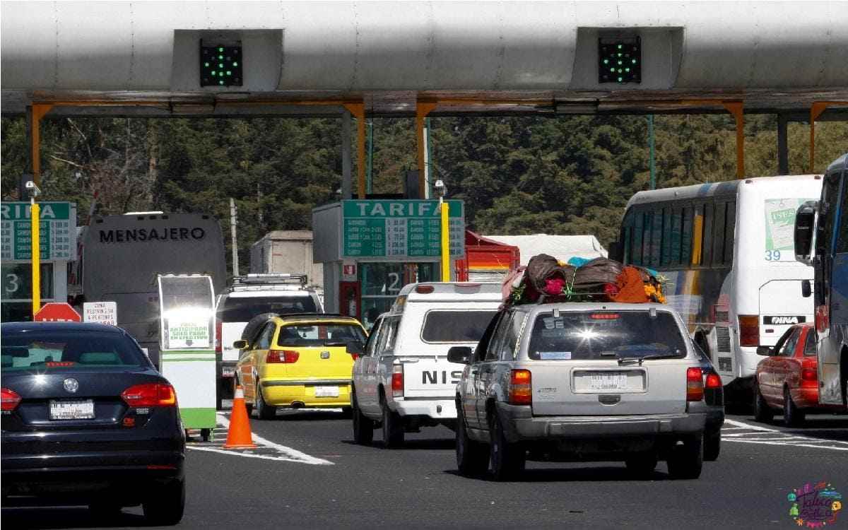 autos usando el descuento en la casetas de cobro