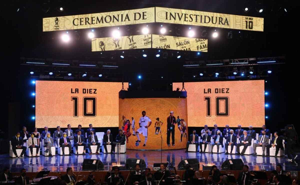 Se llevó a cabo la ceremonia número 10 del Salón de la Fama donde dos ex jugadores del Toluca FC ingresaron
