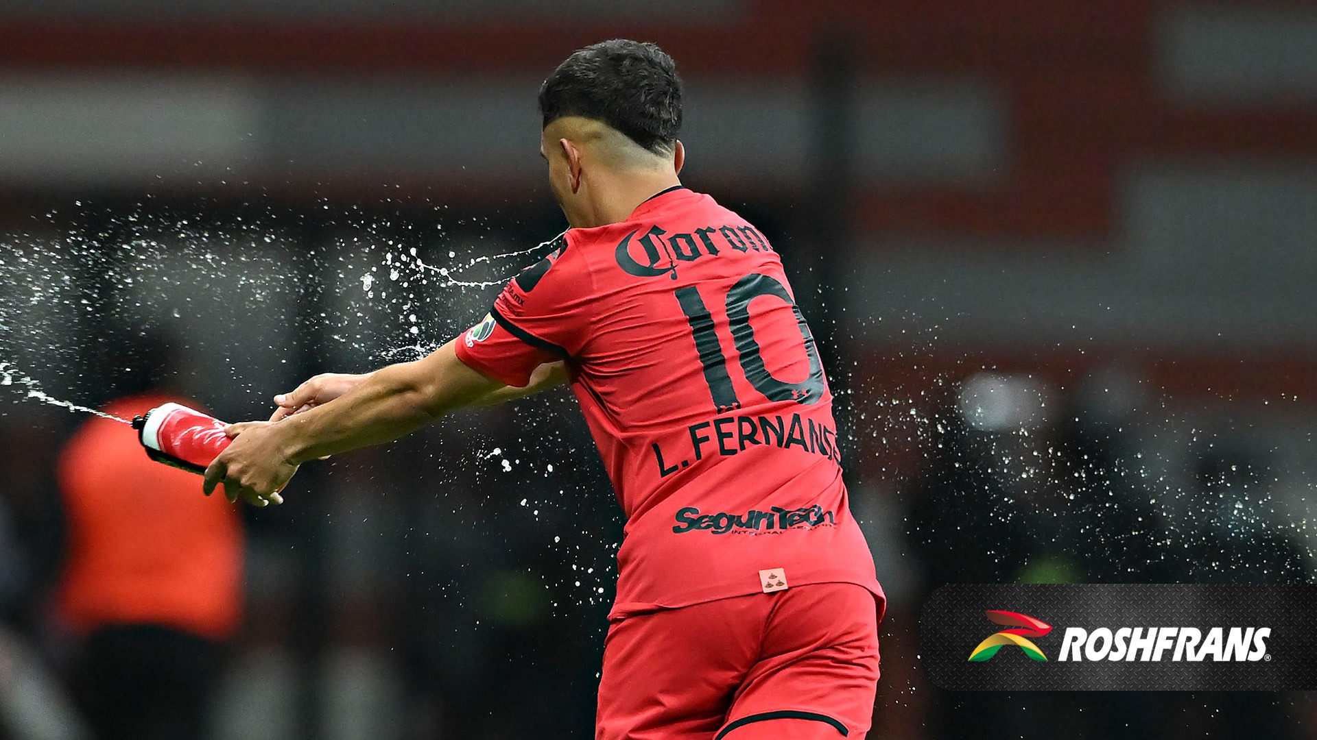 Los Diablos Rojos y su salvador