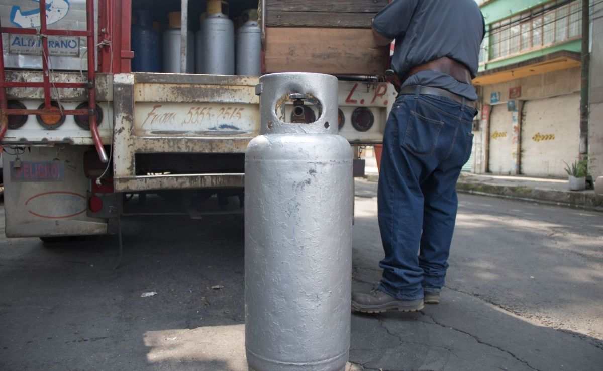 Tanque de gas LP luego del aumento del precio en el Valle de Toluca de la semana del 17 al 23 de abril
