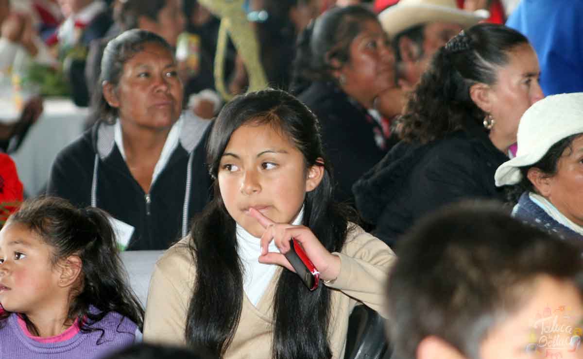 Niños y niñas de primaria en Edomex