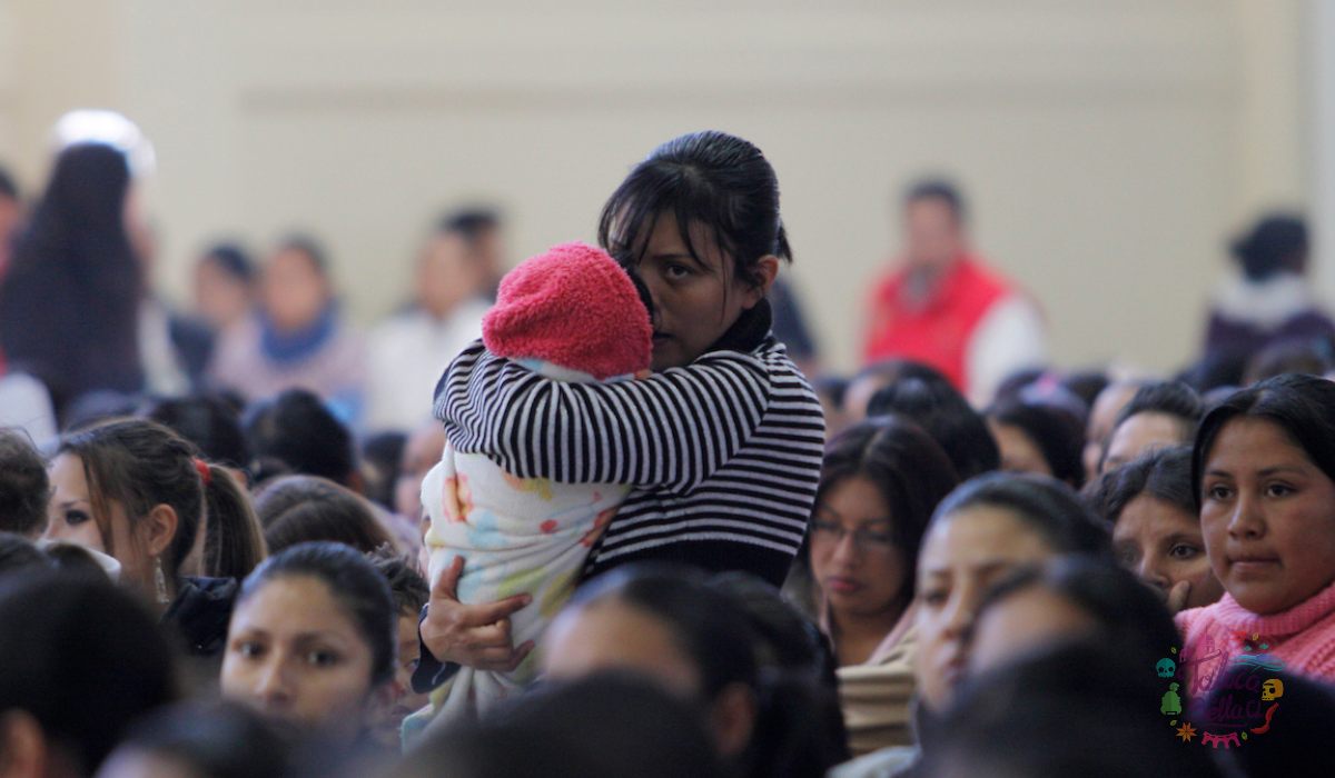 Requisitos para solicitar el apoyo de $1,600 para madres solteras 2022 