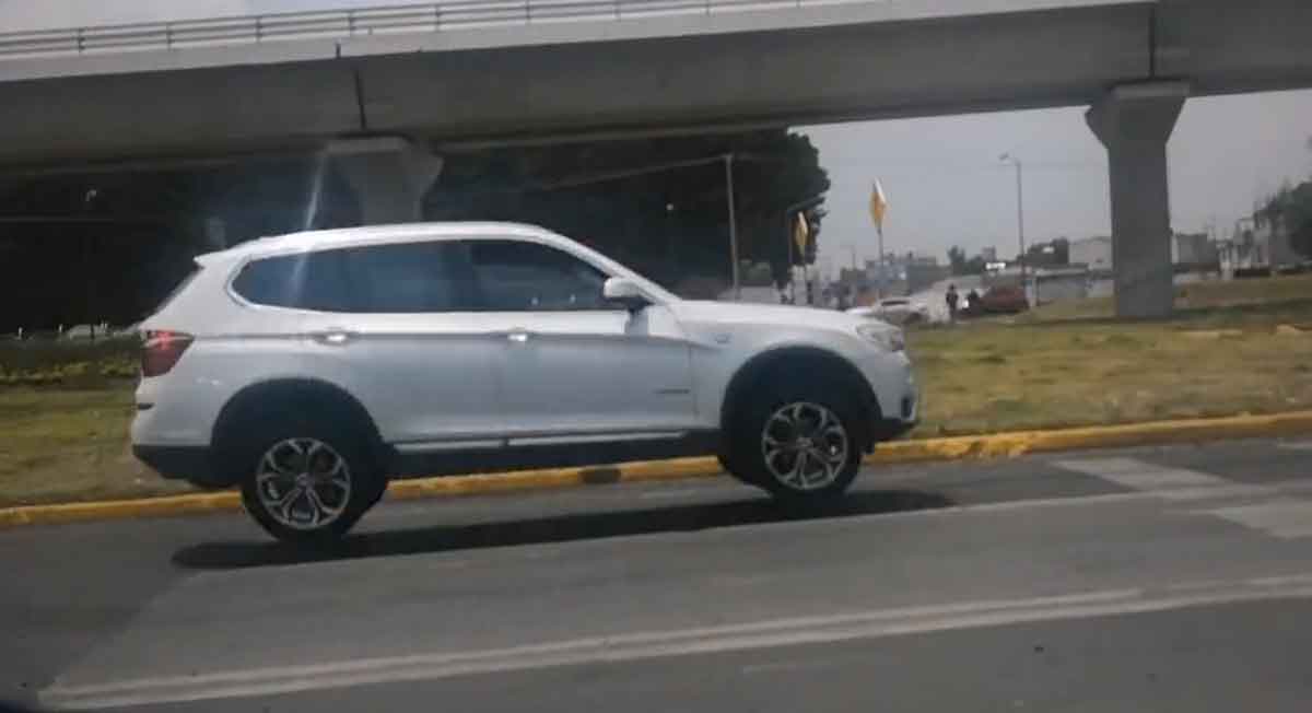 tope en avenida solidaridad las torres en toluca ha afectado a varias unidades en mayo 2022