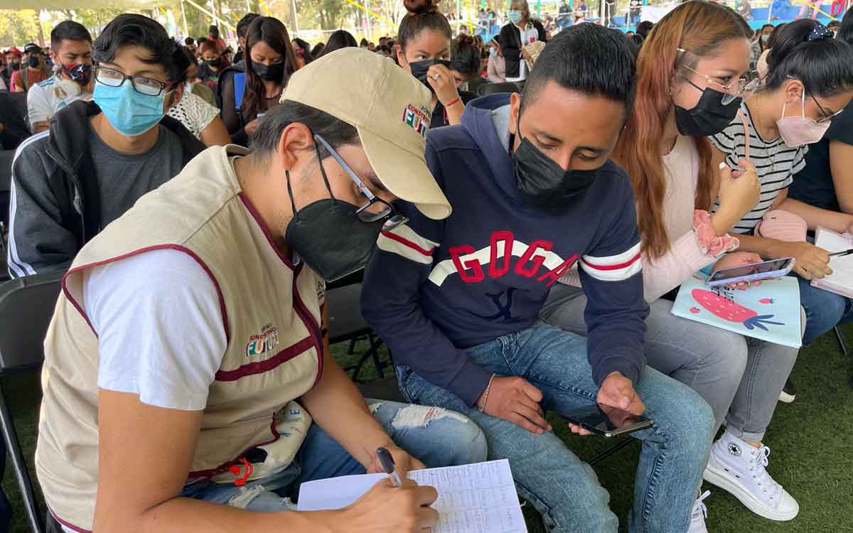 apoyo para ninis en programa jóvenes escribiendo el futuro 2022