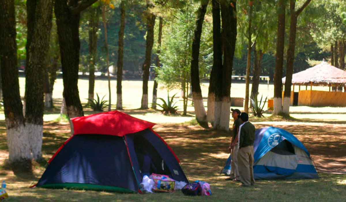 ¿Dentro de tus planes esta acampar este fin de semana? Te contamos los detalles de algunos sitios cerca de Toluca para hacer esta actividad.