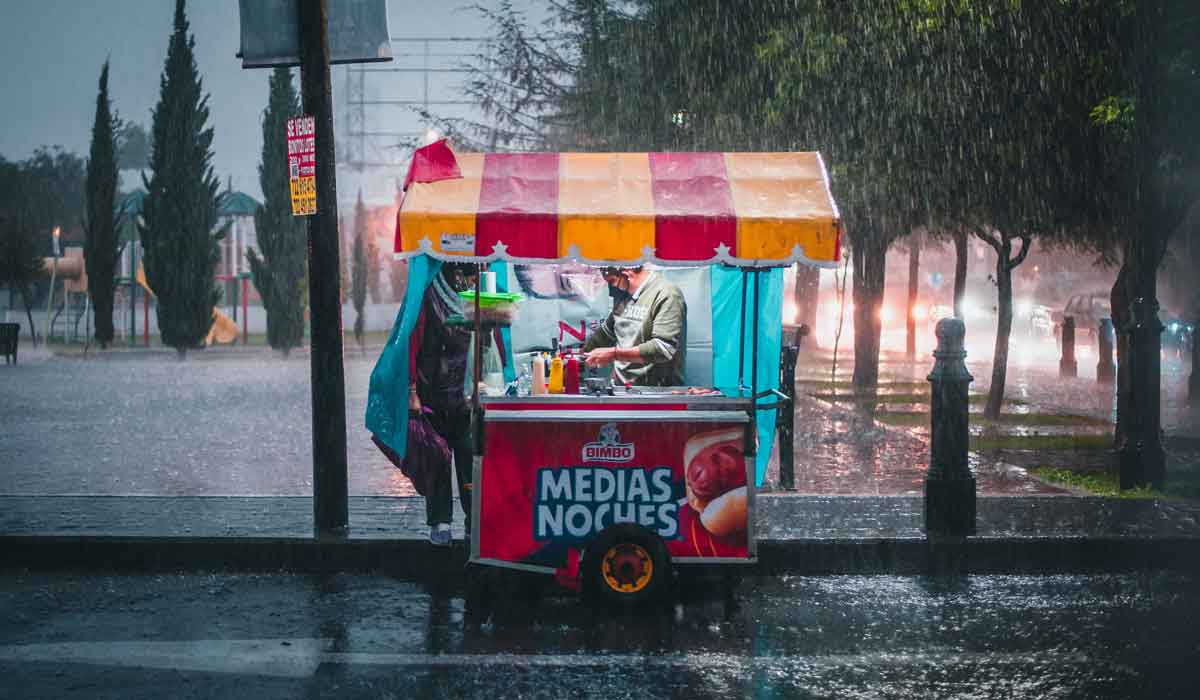 La temporada de lluvias llegó a Toluca, sigue estas recomendaciones y mantente seguro; no ponga en riesgo tu vida y la de tus seres queridos.
