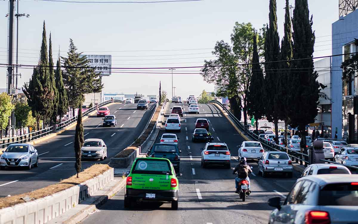 autos en puente para hacer verificación edomex 2022