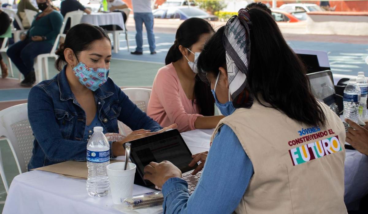 ¿Cómo solicitar la beca de $5,258 pesos mensuales para jóvenes?