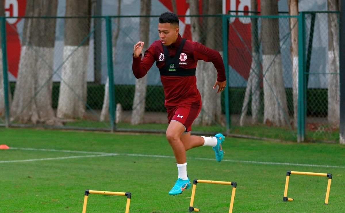 Jugador Sebastián Saucedo declara que el objetivo es lograr el título 11 para el toluca FC