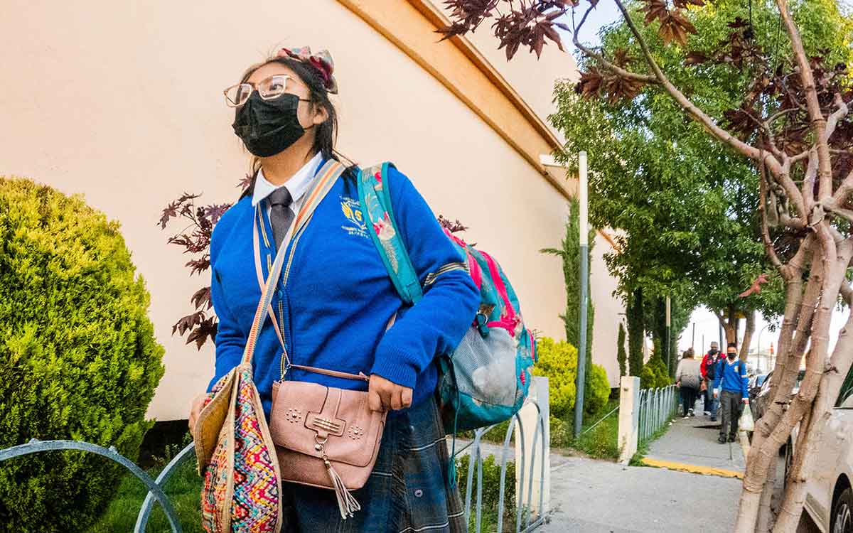 alumna sep dia del estudiante 2022