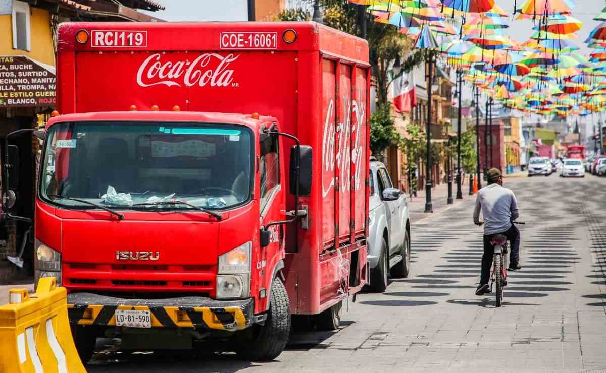 Así puedes consultar las vacantes de empleo que ofrece Coca Cola FEMSA en el Edomex y la CDMX