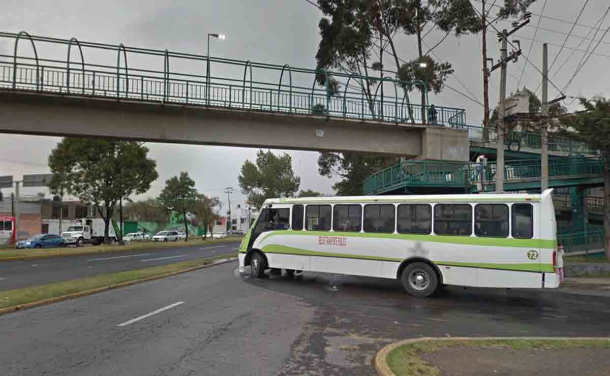 Camión en CU UAEMex en Toluca