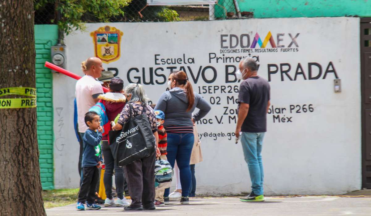 Ciclo escolar 2021-2022 sin reprobados, esto opinan los padres de familia 