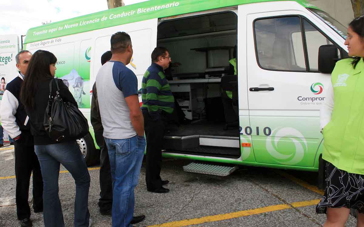 Tramita tu licencia de conducir en las Unidades Móviles de expedición