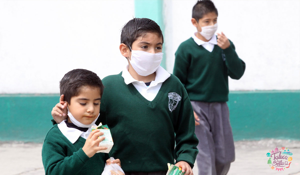 Alumnos de educación básica de la SEP en clases 2022