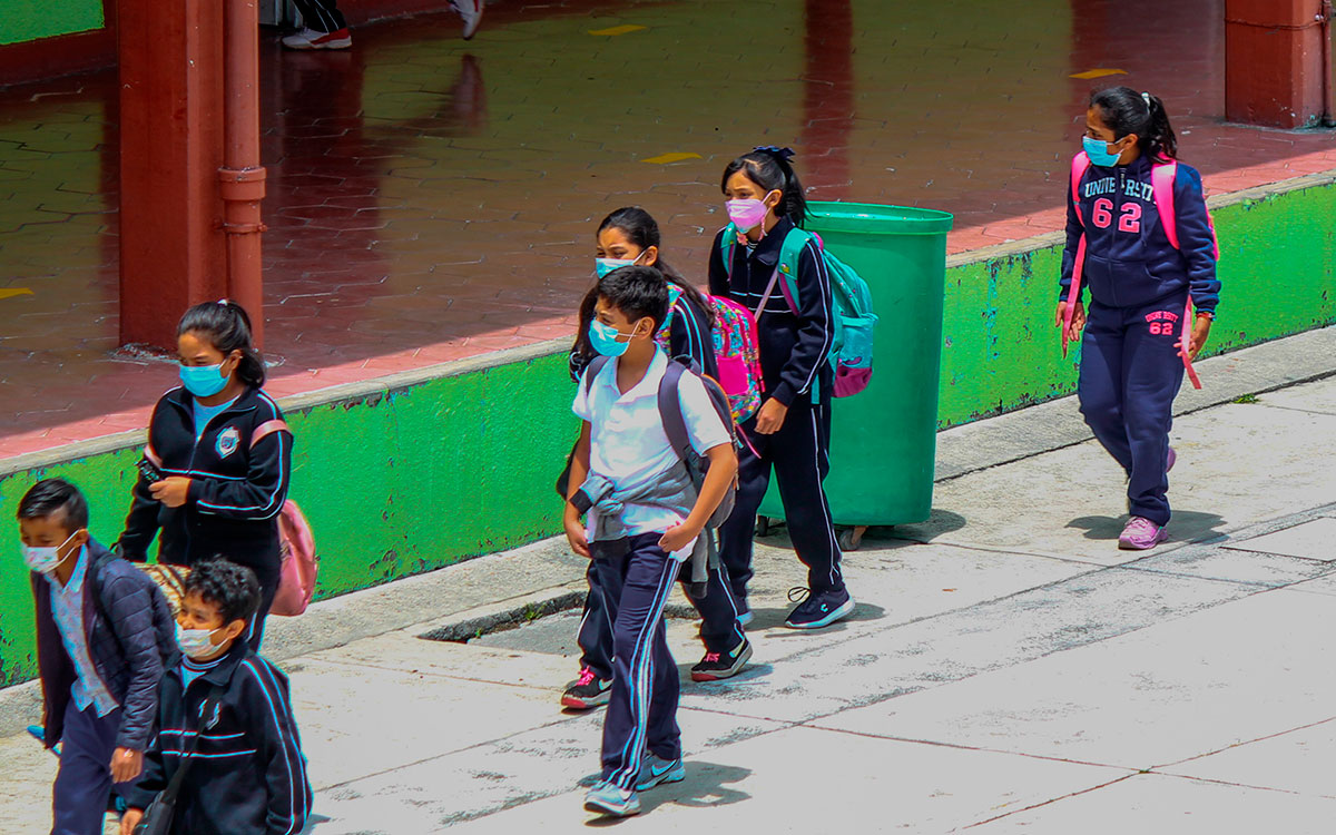 niños en escuela iniciando ciclo sep 2022 2023 en edomex