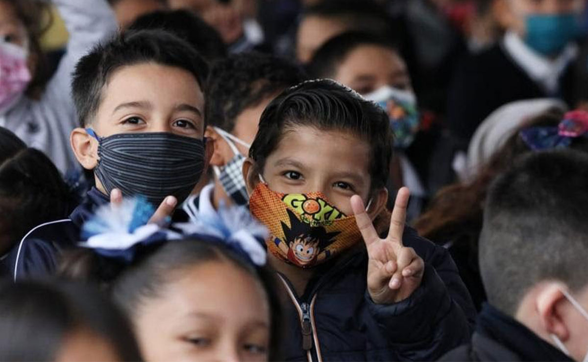 Niños beneficiarios de mi beca para empezar
