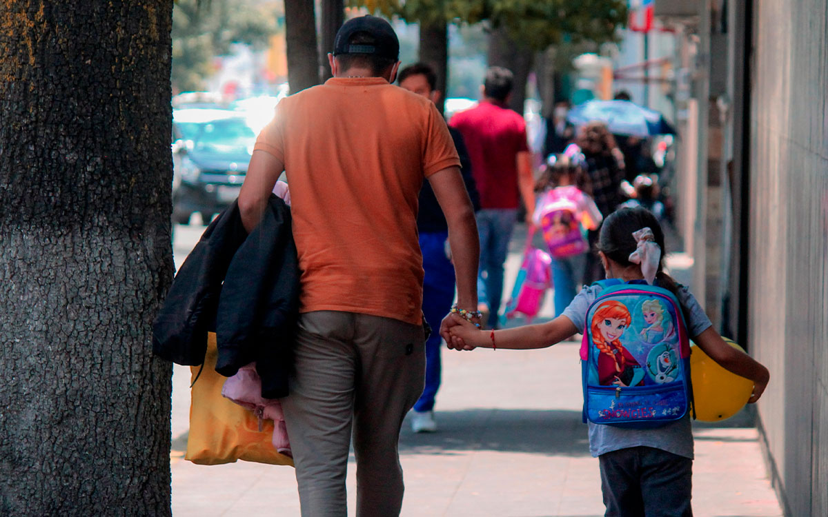 alumna esperando inscripcion a preescolar edomex 2022