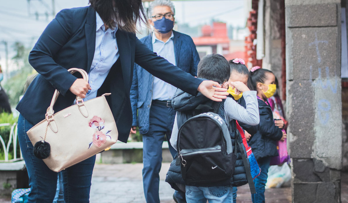 Padres, madres y tutores han informado que el Sistema PAEB Edoméx 2022 está saturado, estas son las opciones que puedes tomar en cuenta.