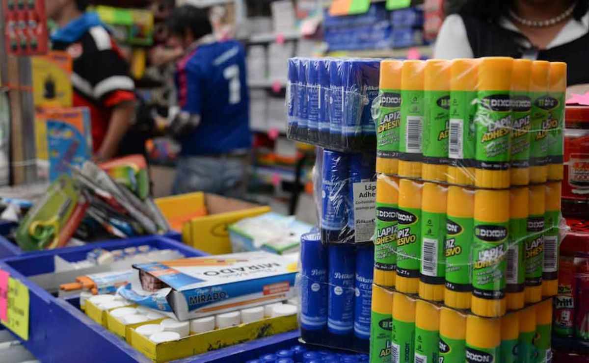 Consulta la lista d eútiles escolares de la SEP y si es obligatorio comprar