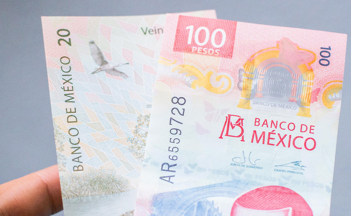 Billetes de 100 pesos de la Beca Benito Juárez