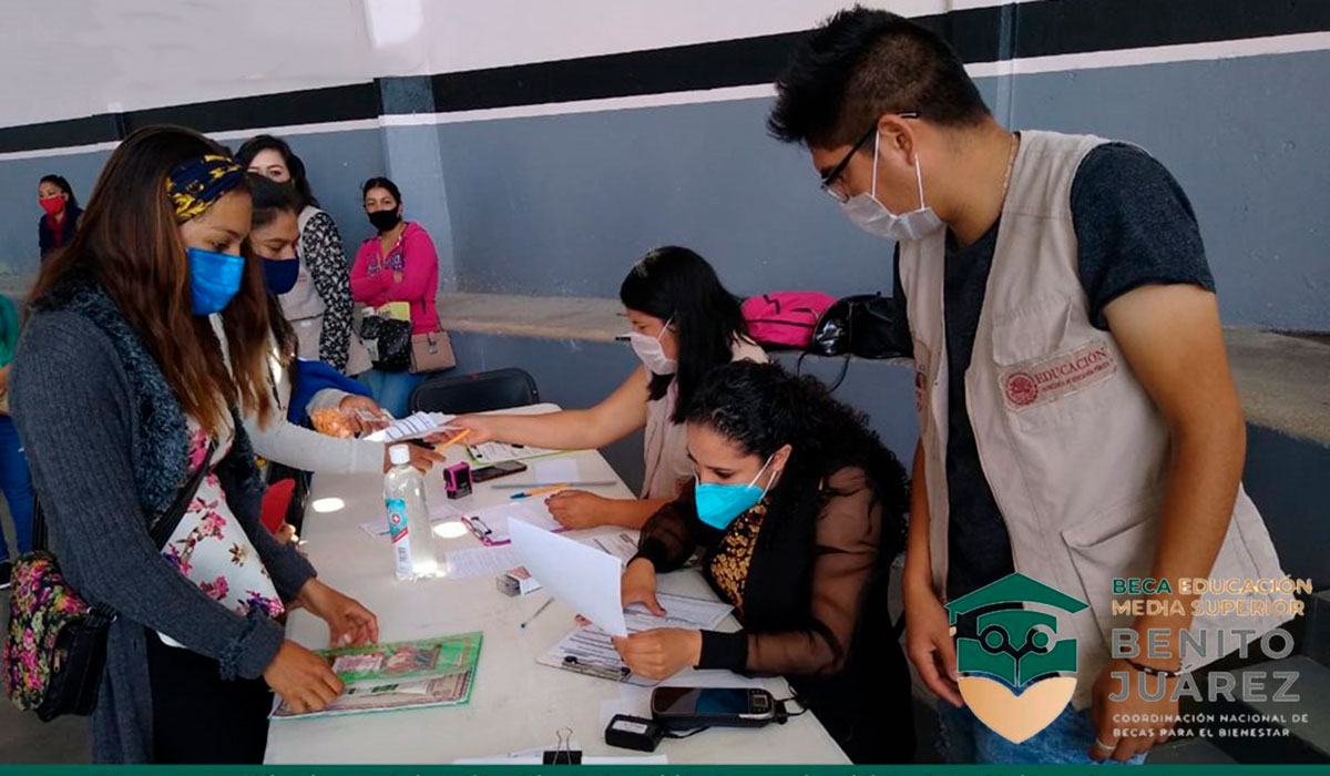 ¿Eres beneficiario de la Beca Benito Juárez para prepa 2022 y no sabes cuándo cae tu próximo depósito? Te damos la fecha y de cuánto será.