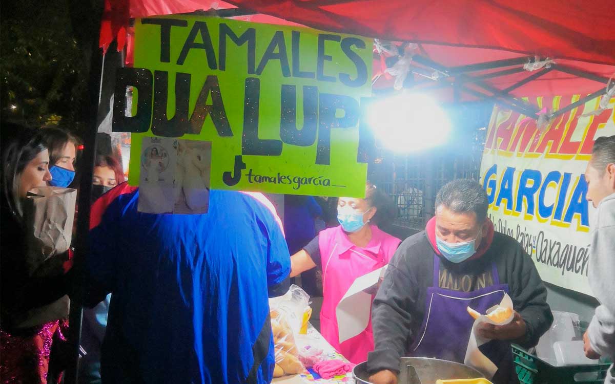 TAMALES DUA LUPE EN CONCIERTO DE DUA LIPA EN CDMX
