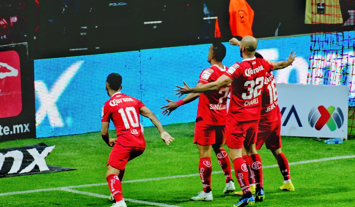 Gol de Toluca FC en el partido