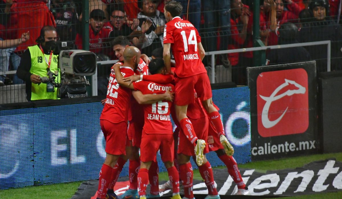 Festejo del primer gol de Toluca Fc