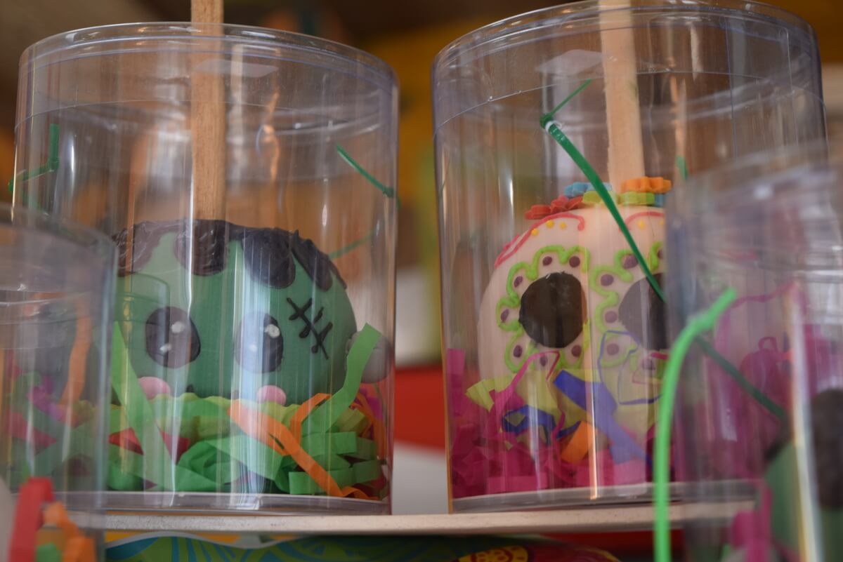 Imágenes de manzanas en forma de calaveritas healthy