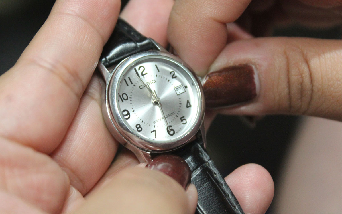 cambio de horario en reloj manual