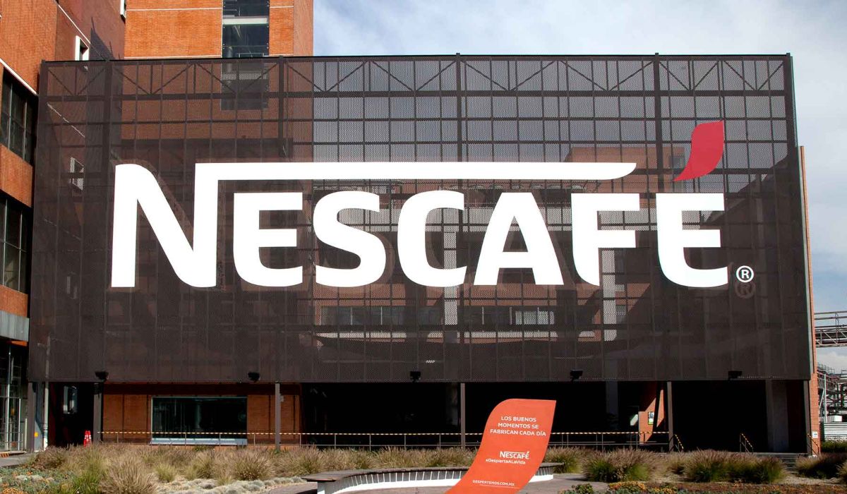 ¿Cuánto gana mensualmente un empleado de Nestlé en Toluca? 