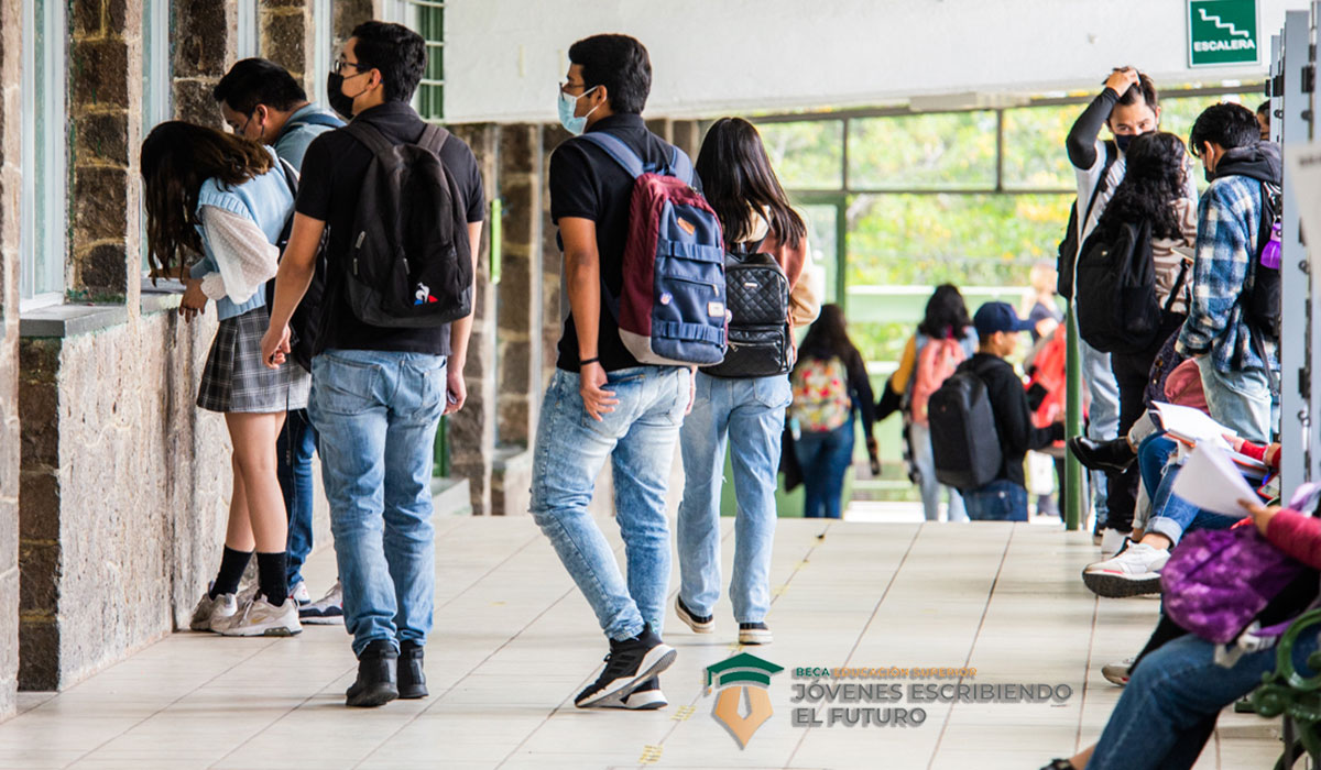 ¿Fuiste aceptado en Jóvenes Escribiendo el Futuro 2022? Checa los pasos a seguir, la fecha de tu primer depósito y la cantidad exacta.