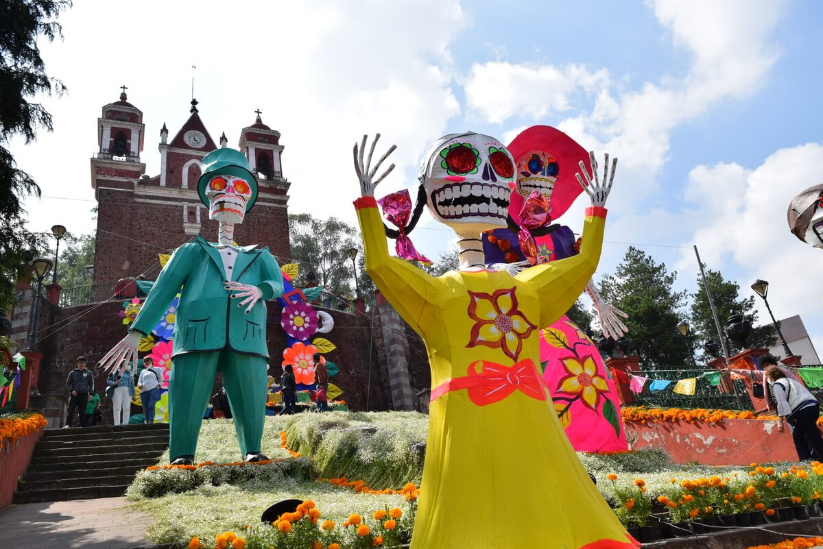 imágenes de la ofrenda monumental en Metepec