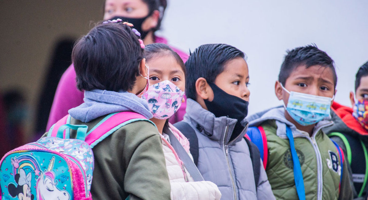 alumnos de la sep se enteran del nuevo plan de estudios piloto suspendido