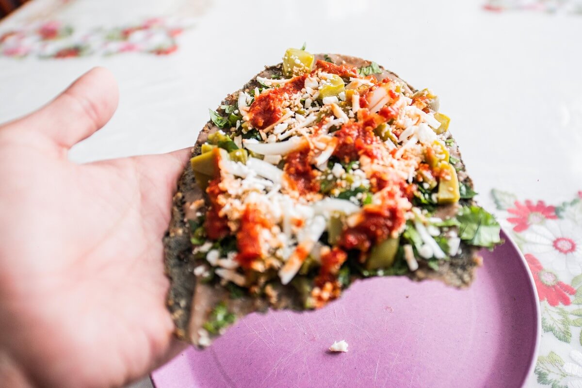 imagen de huarache por la venta de mini huaraches